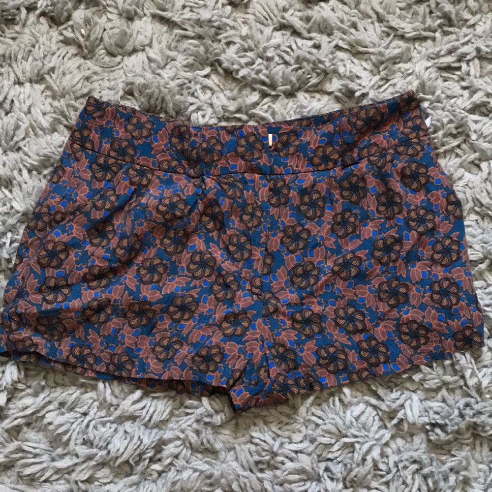 Flowy shorts